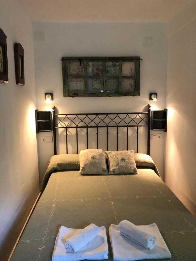 Hostal-Restaurante Fogon De Gredos Guisando Dış mekan fotoğraf