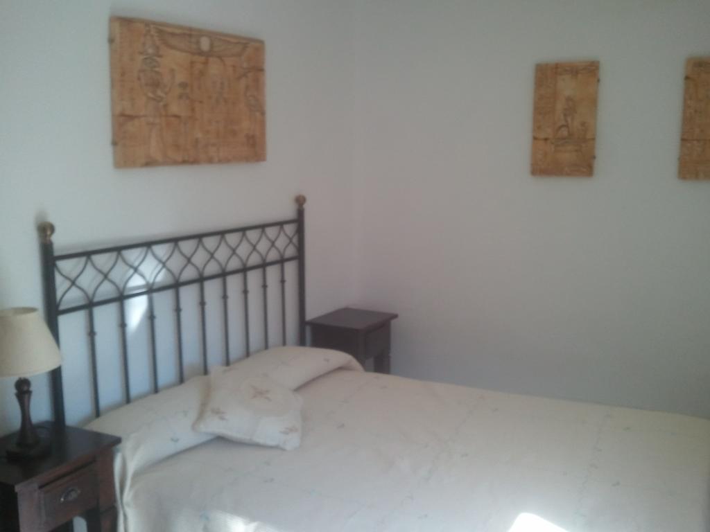 Hostal-Restaurante Fogon De Gredos Guisando Oda fotoğraf