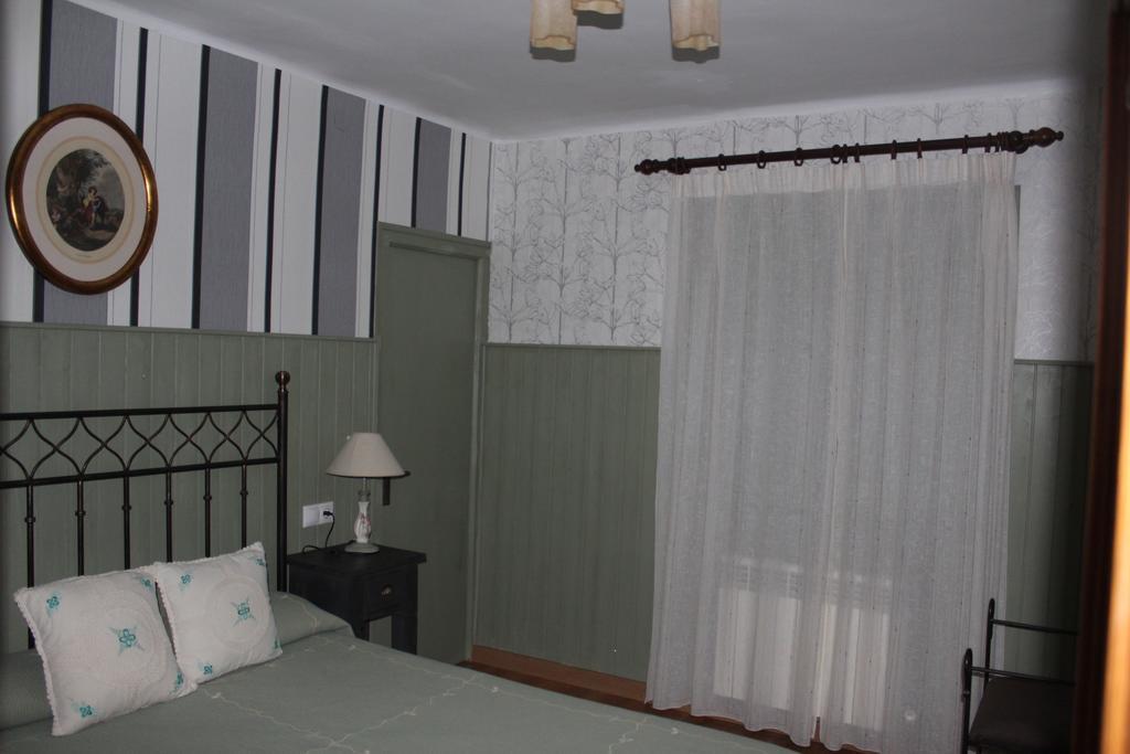 Hostal-Restaurante Fogon De Gredos Guisando Dış mekan fotoğraf